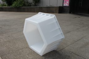 高鐵護(hù)坡塑料模具加工特點(diǎn)及實際施工注意事項